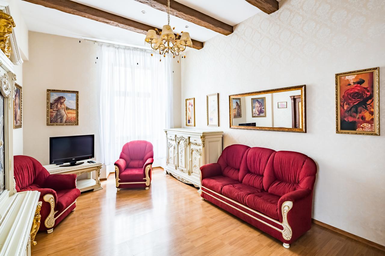 2 Virmens'Ka Apartment Lviv Exterior photo