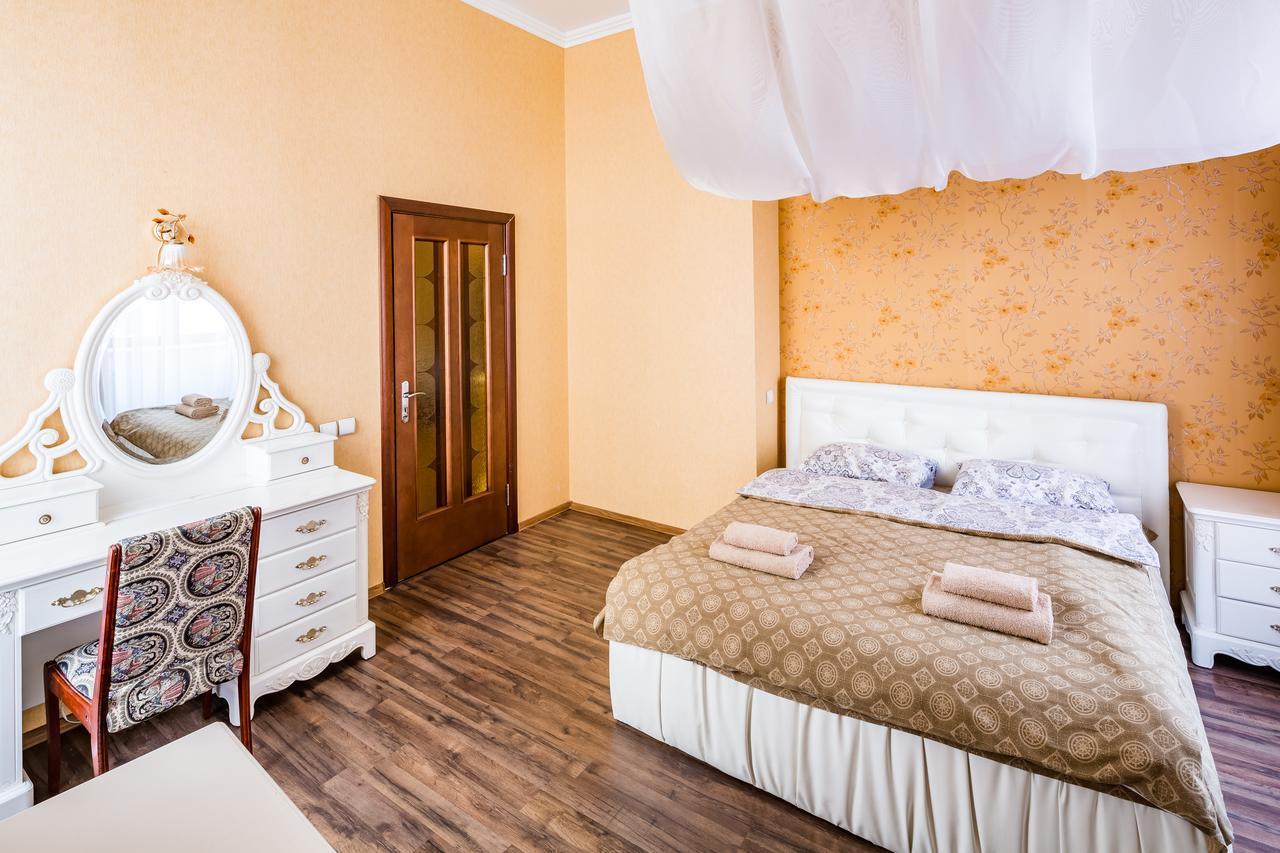 2 Virmens'Ka Apartment Lviv Exterior photo