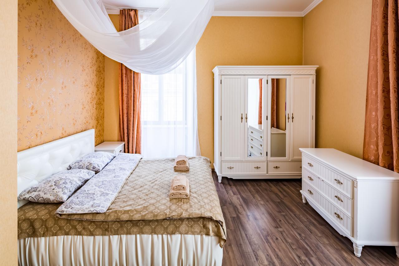 2 Virmens'Ka Apartment Lviv Exterior photo